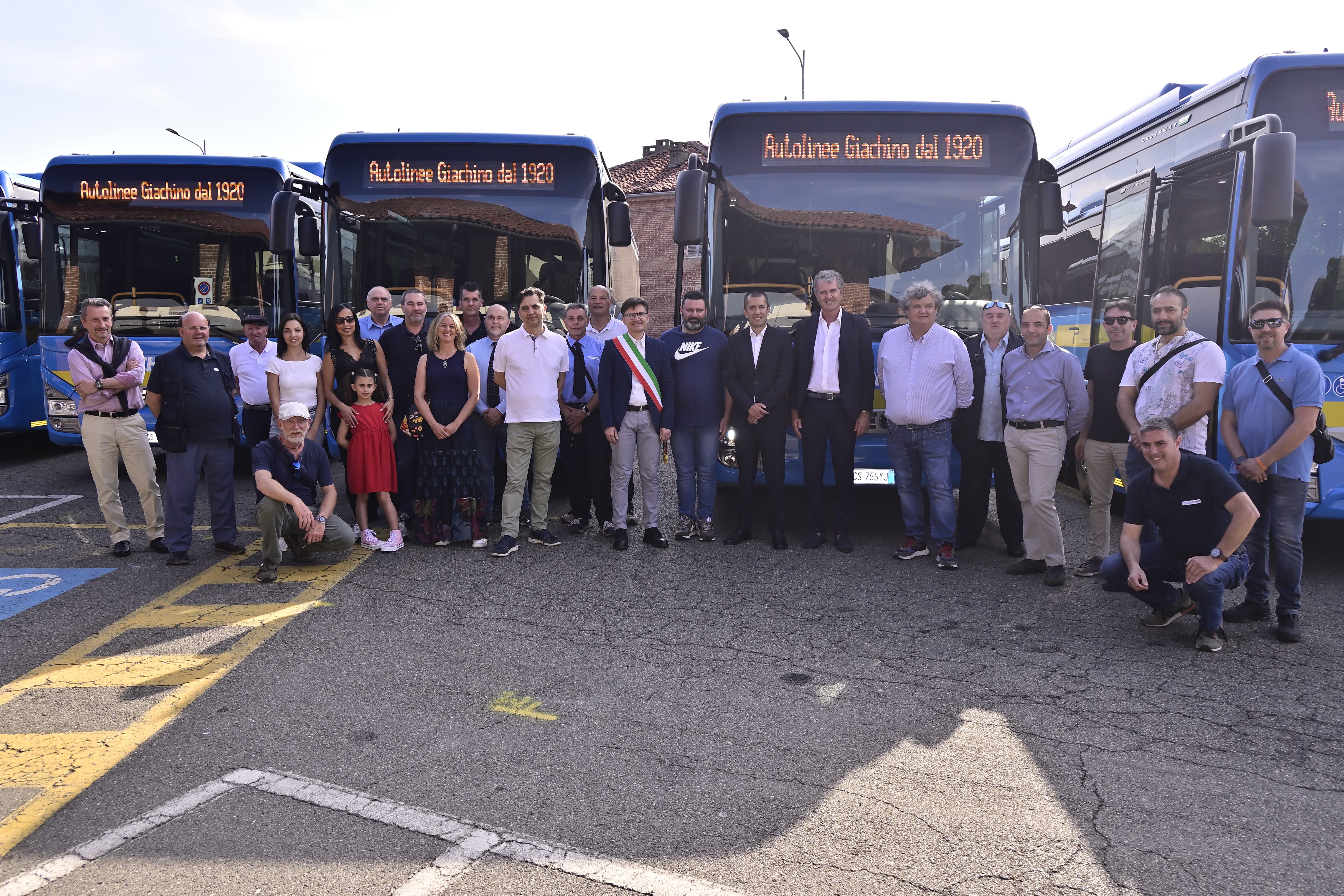 Presentazione dei nuovi autobus ad alimentazione alternativa
